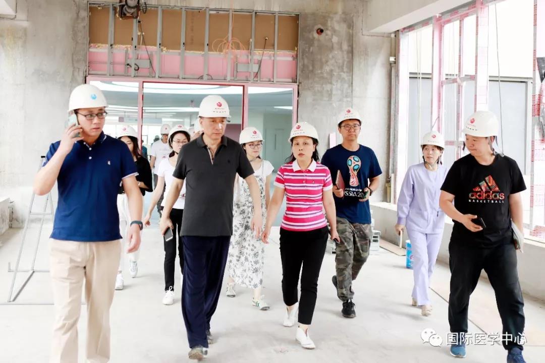 向著開業(yè)做最后的沖刺——西安國際醫(yī)學(xué)中心開展大樓檢查巡查工作紀實