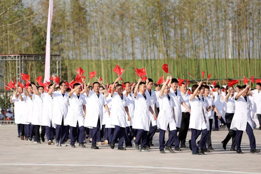 人民日報海外網(wǎng)記者走進(jìn)西安國際醫(yī)學(xué)中心，請看報道