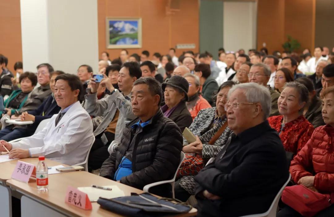 大咖來(lái)了！胡大一教授蒞臨西安國(guó)際醫(yī)學(xué)中心