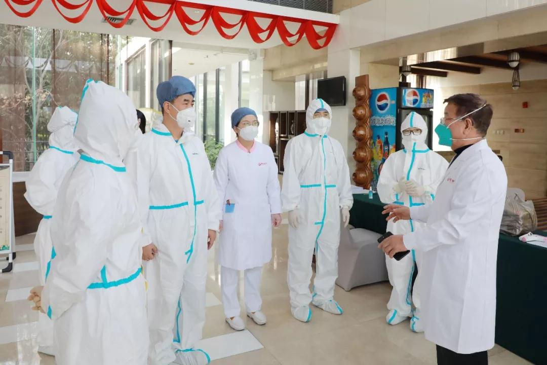 到留觀點去！8名醫(yī)護(hù)人員主動請纓到防疫一線