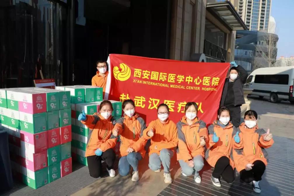 向醫(yī)療隊的女漢子致敬！