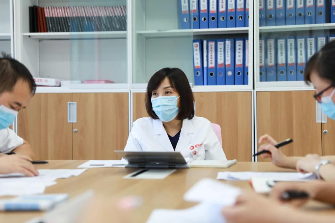 陽光網(wǎng)—薛妍：醫(yī)生要有溫度、有尺度、有深度