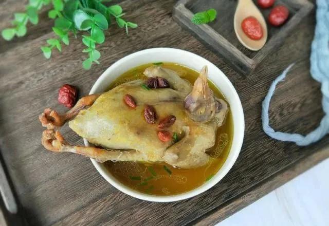 【每日一膳】雪花飄落，寒意漸濃，別錯(cuò)過這營養(yǎng)滋補(bǔ)的暖湯