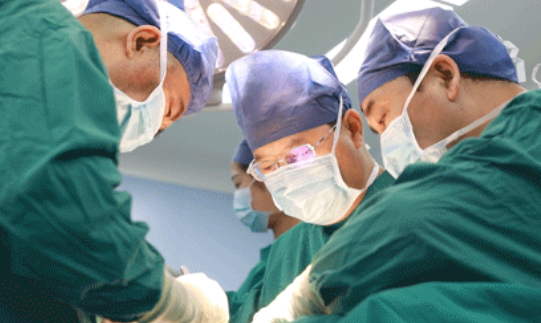 華商云健康—世界首例！我院骨科完成高難度、高科技3D打印可動人工頸椎-椎間盤復(fù)合體植入術(shù)