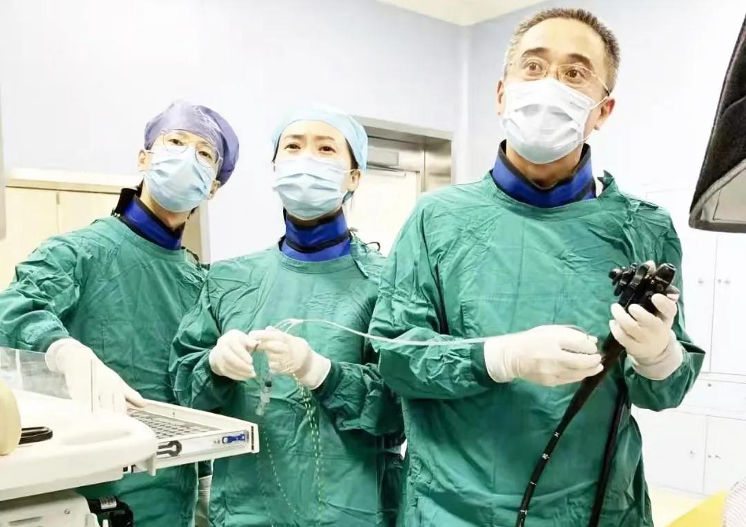 “超級(jí)微創(chuàng)手術(shù)”取出結(jié)石！ 87歲老人轉(zhuǎn)危為安