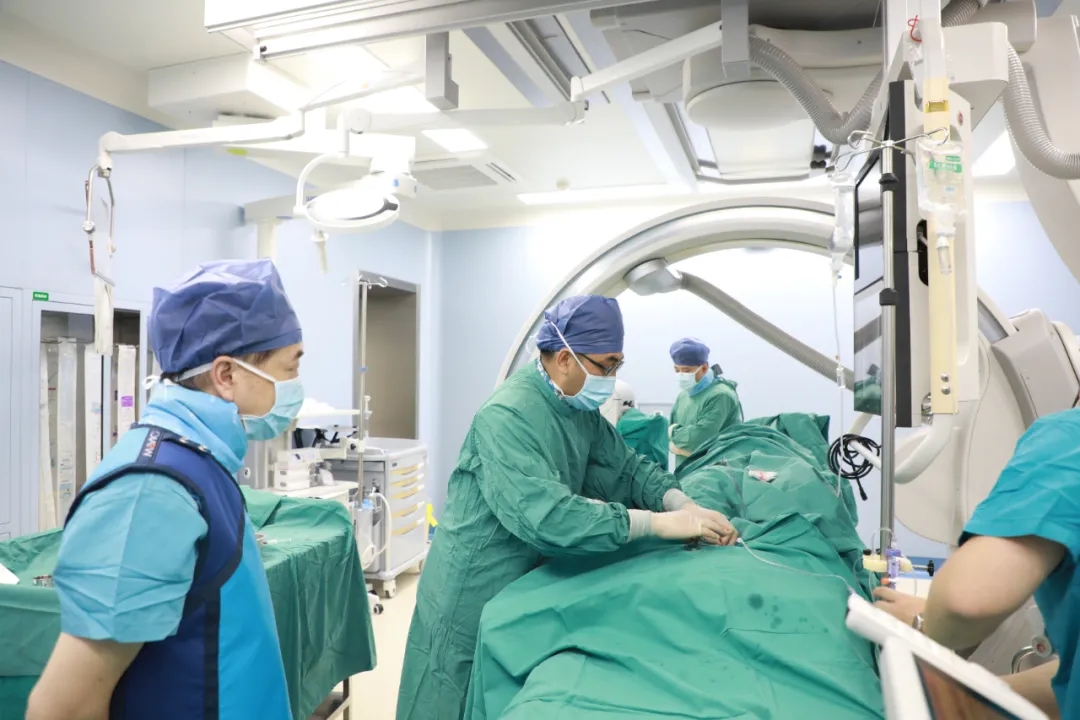 五一勞動(dòng)最光榮｜向佑護(hù)健康的白衣天使致敬！