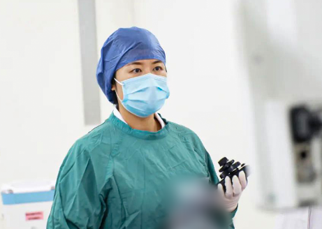 小“窗口”挖大瘤子，微創(chuàng)治療解決患者困擾