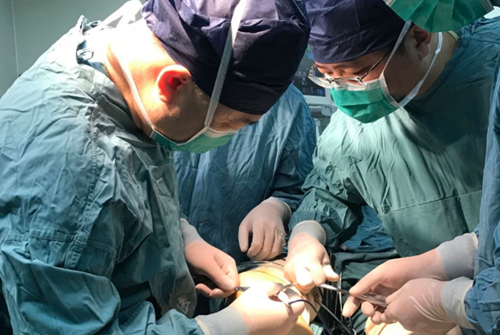 1700公里、27小時(shí)，從敦煌到西安，千里求醫(yī)、不負(fù)所盼！