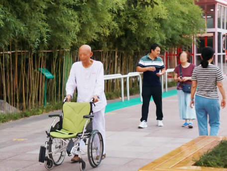 住院期間也能給健康加分？每周一、三、五動起來，為健康打卡！