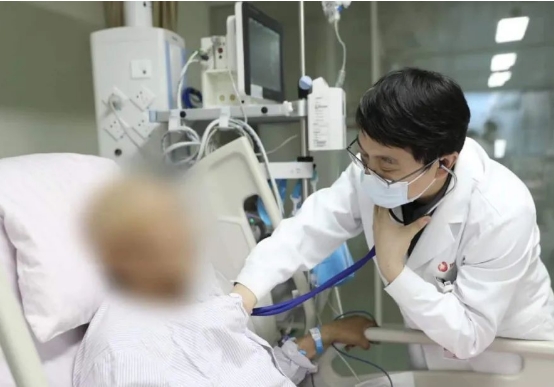 大醫(yī)之道|王武平：腳踏實(shí)地，仰望星空