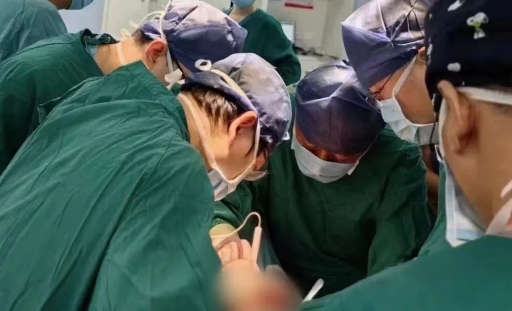 突破氣管外科極限！硬核技術(shù)讓患者重獲新生