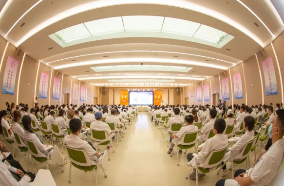 院士講堂 精彩紛呈！中國科學(xué)院竇科峰院士講授器官移植發(fā)展現(xiàn)狀